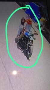 *ब्रेकिंग पोलखोल*  *गोटेगांव में दिनदहाड़े ठगी, किराना व्यापारी की सोने की अंगूठी लेकर फरार हुए शातिर बदमाश!*